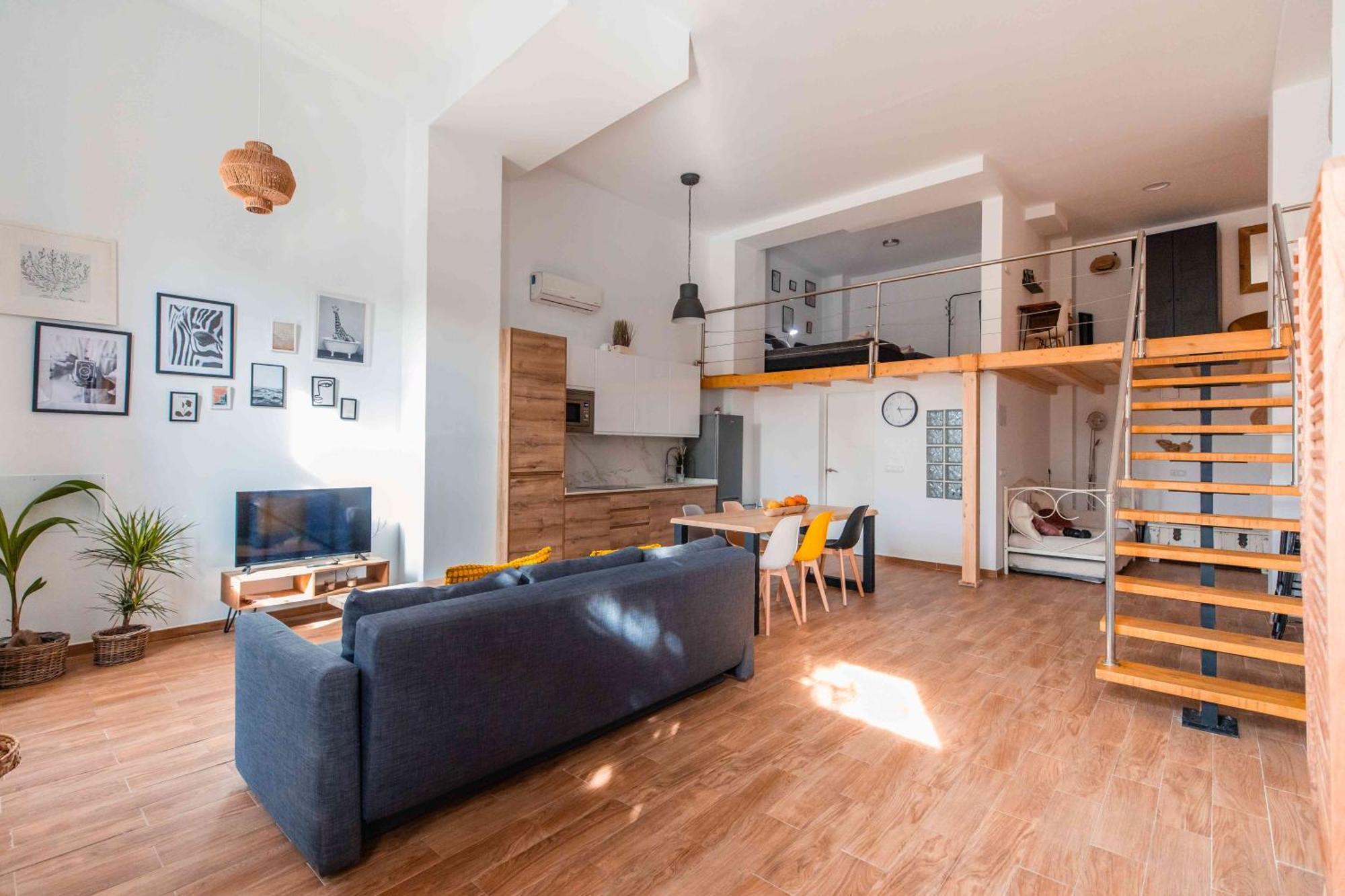 Letsmalaga - Duplex En El Centro Con Jacuzzi Apartamento *